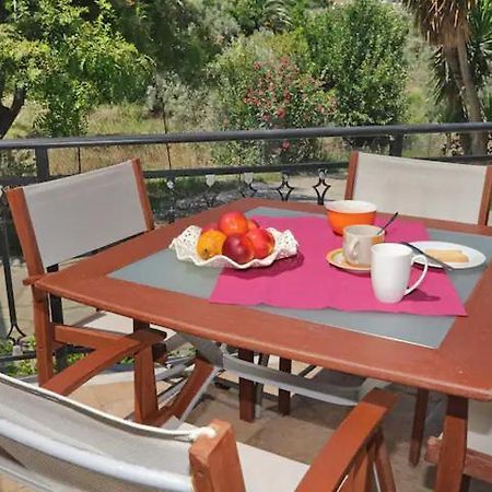 Skopelos Chara'S Lux Apartment Luaran gambar